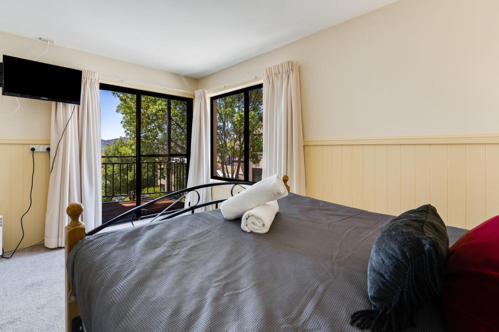 Dromaius 5 - 3Br Townhouse L Lake Views L Spa Bath L Wifi L Bbq Джиндабайн Экстерьер фото