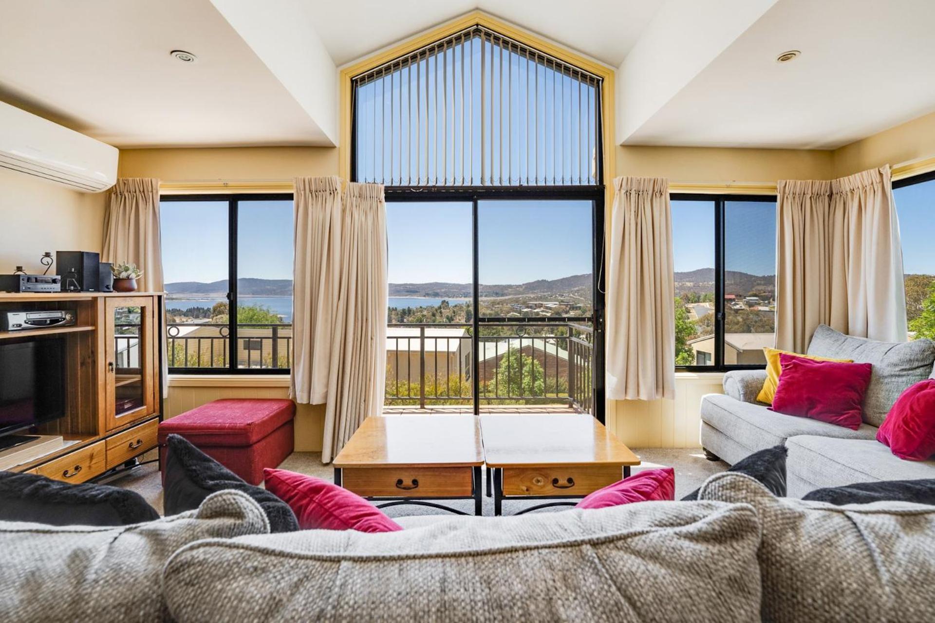 Dromaius 5 - 3Br Townhouse L Lake Views L Spa Bath L Wifi L Bbq Джиндабайн Экстерьер фото